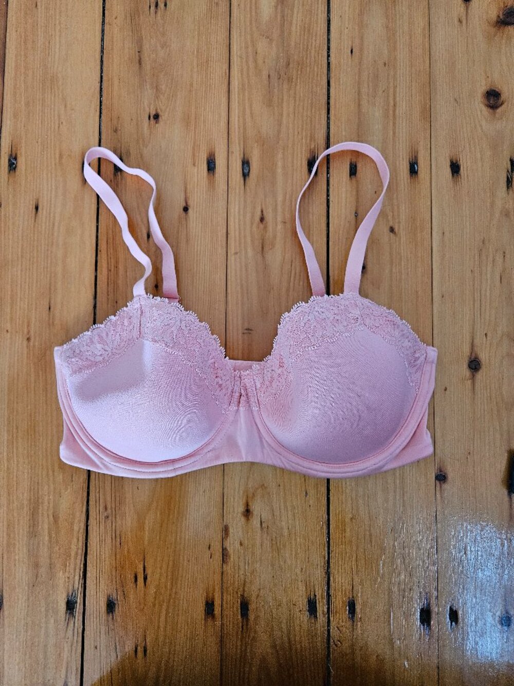 Natori Discreet Convertible Spacer Underwire Bra in Peach Size 34DD/E